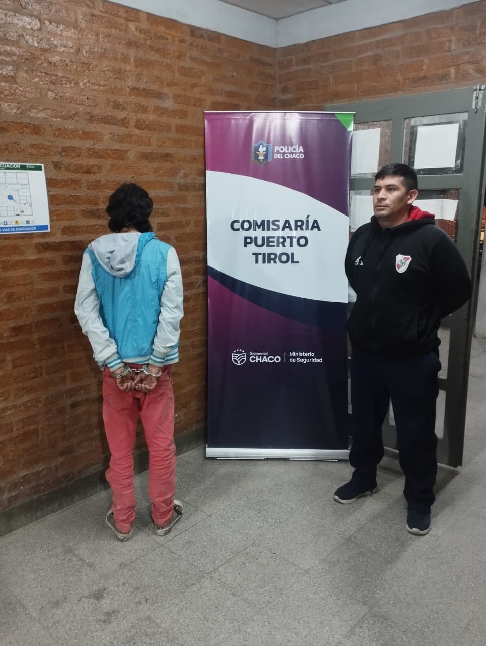 Se metió a una casa en Cruce Viejo y robó un celular: terminó preso