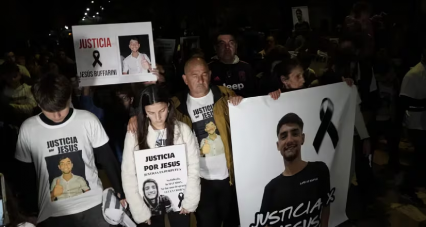 Escándalo en Córdoba: los condenaron por matar a un joven, pero salieron libres tras el juicio