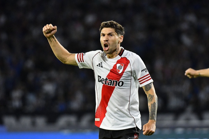 En Córdoba, River cortó la racha perdedora y venció a Talleres
