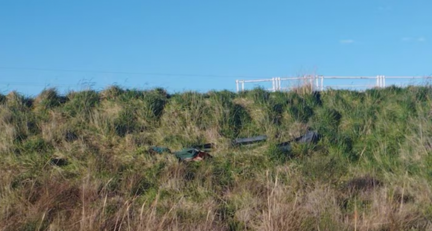 Secuestró a una jubilada, la abandonó atada en la ruta y murió