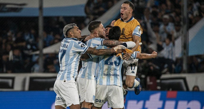Noche soñada: Racing vuelve a una semifinal de Libertadores después de 28 años