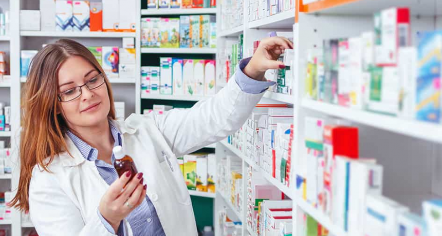 Farmacia vuelve a la UNNE tras casi 20 años