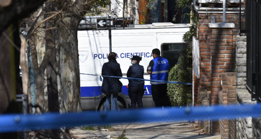 Un gendarme mató a un adolescente que intentó robarle la moto con un arma de juguete