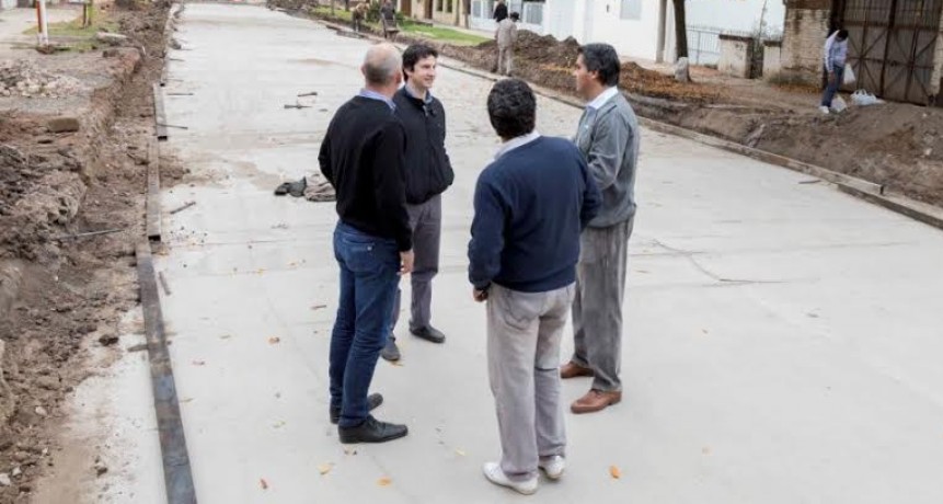 El Intendente tiene que decidir en qué momento considera más oportuno para tomar el crédito, las autorizaciones ya las tiene.