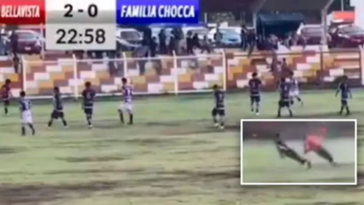 Impacto mortal: un rayo mató a un jugador e hirió a otros siete durante un partido de fútbol