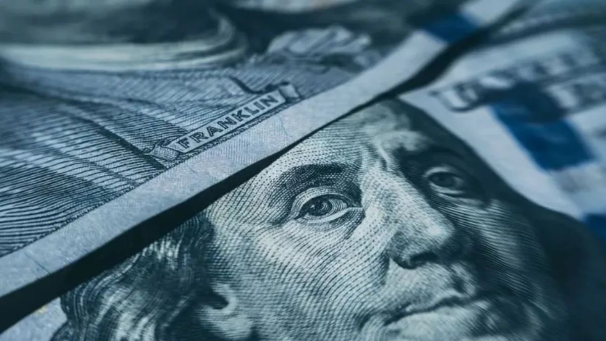 El dólar blue volvió a bajar y la brecha está por debajo del 13%: ¿A cuánto cotiza?