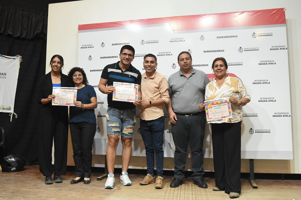 El municipio de Barranqueras entregó certificados del curso de Lengua de Señas Argentinas