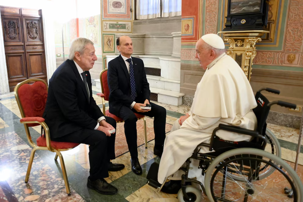 El papa Francisco encabezó el acto por el 40° aniversario del Tratado de Paz entre Argentina y Chile 