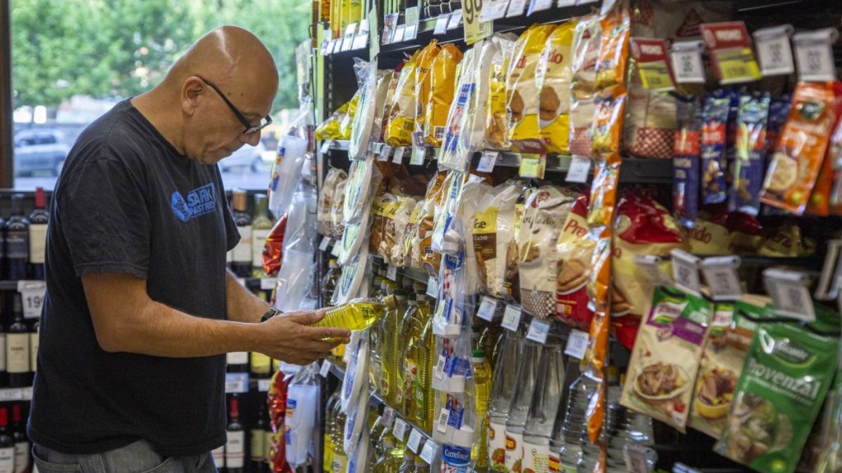 Las ventas en supermercados cayeron en septiembre un 12,8% interanual