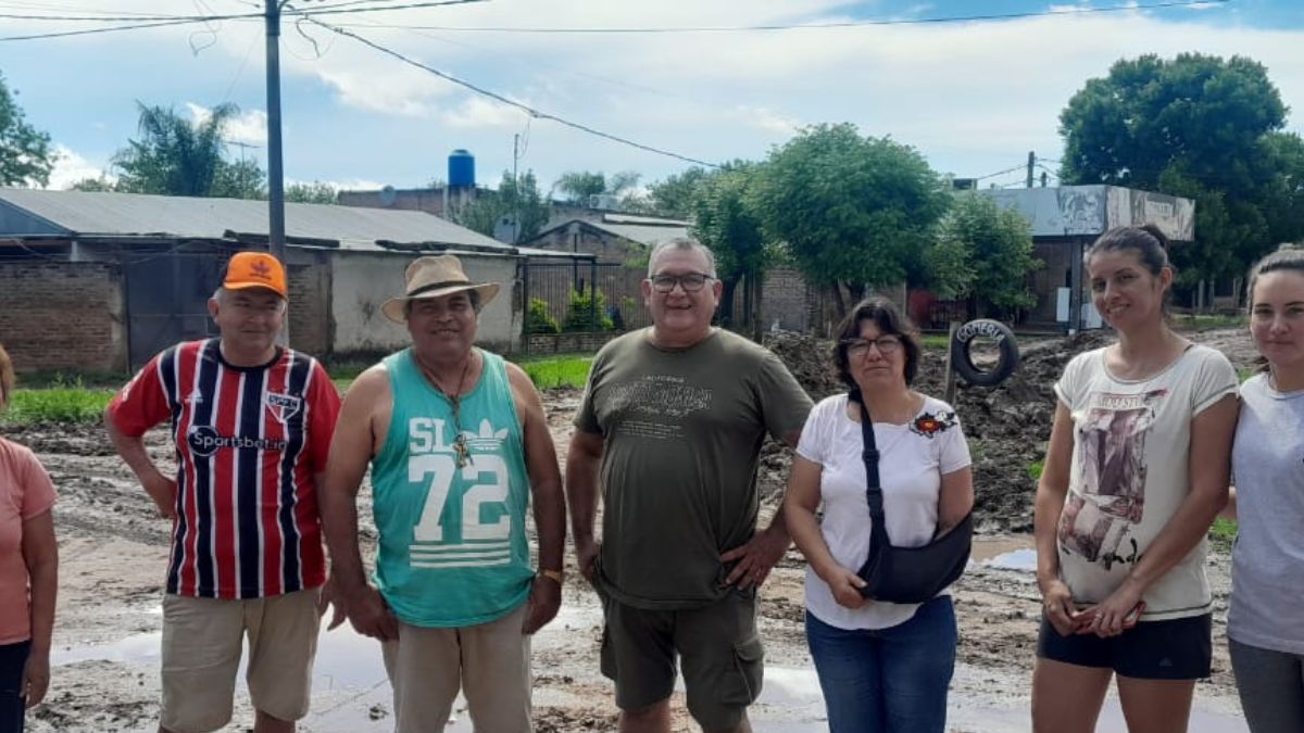 Vecinos de Ángel de la Guarda reclaman mal estado de las calles: “Está totalmente abandonado el barrio”