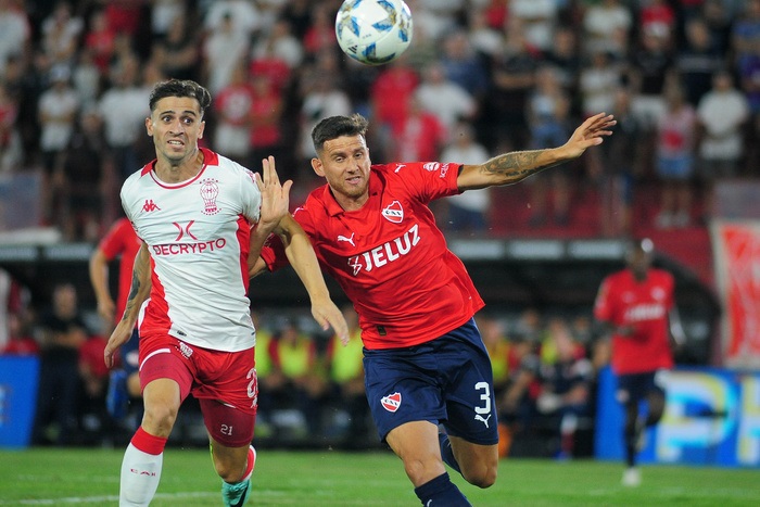 Huracán busca la punta ante Independiente, lo mejor del fútbol de Primera