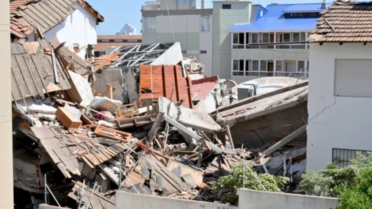 Derrumbe en Gesell: realizan las pericias de los celulares incautados en la causa