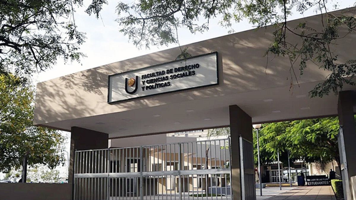 Docente de la UNNE falleció en Corrientes por “una neumonía asociada con el Covid”