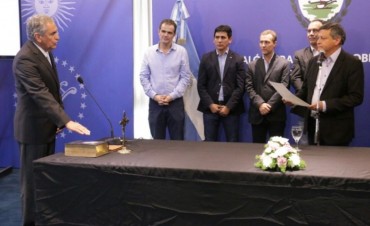 Es una decisión política del gobernador avanzar en la resolución de la regularización de los montos en negro de los salarios de la Policía del Chaco.