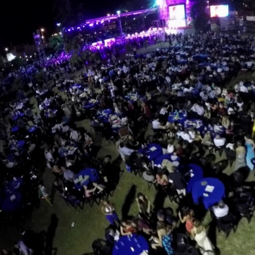 Madre de egresada denuncia falta de control y exceso de bebidas alcohólicas en recepción de la Empresa Chill Eventos en el Club de Vialidad Provincial