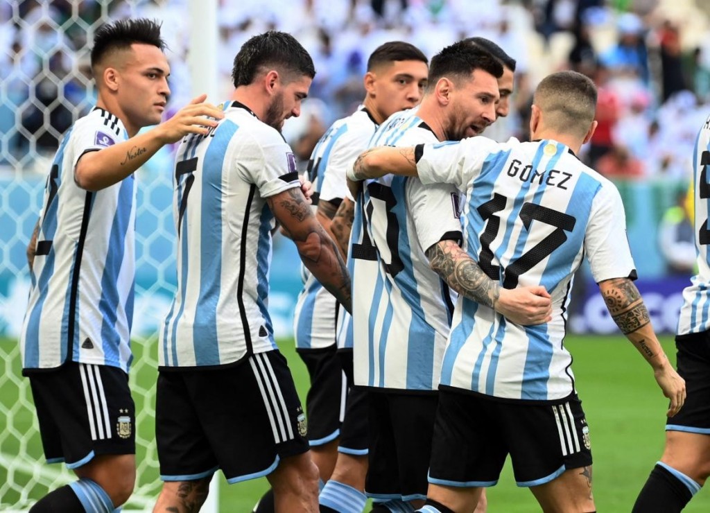 Argentina vs  Australia por el pase  a cuartos de final de Qatar 2022
