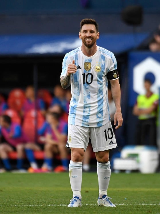 Messi sigue haciendo historia 