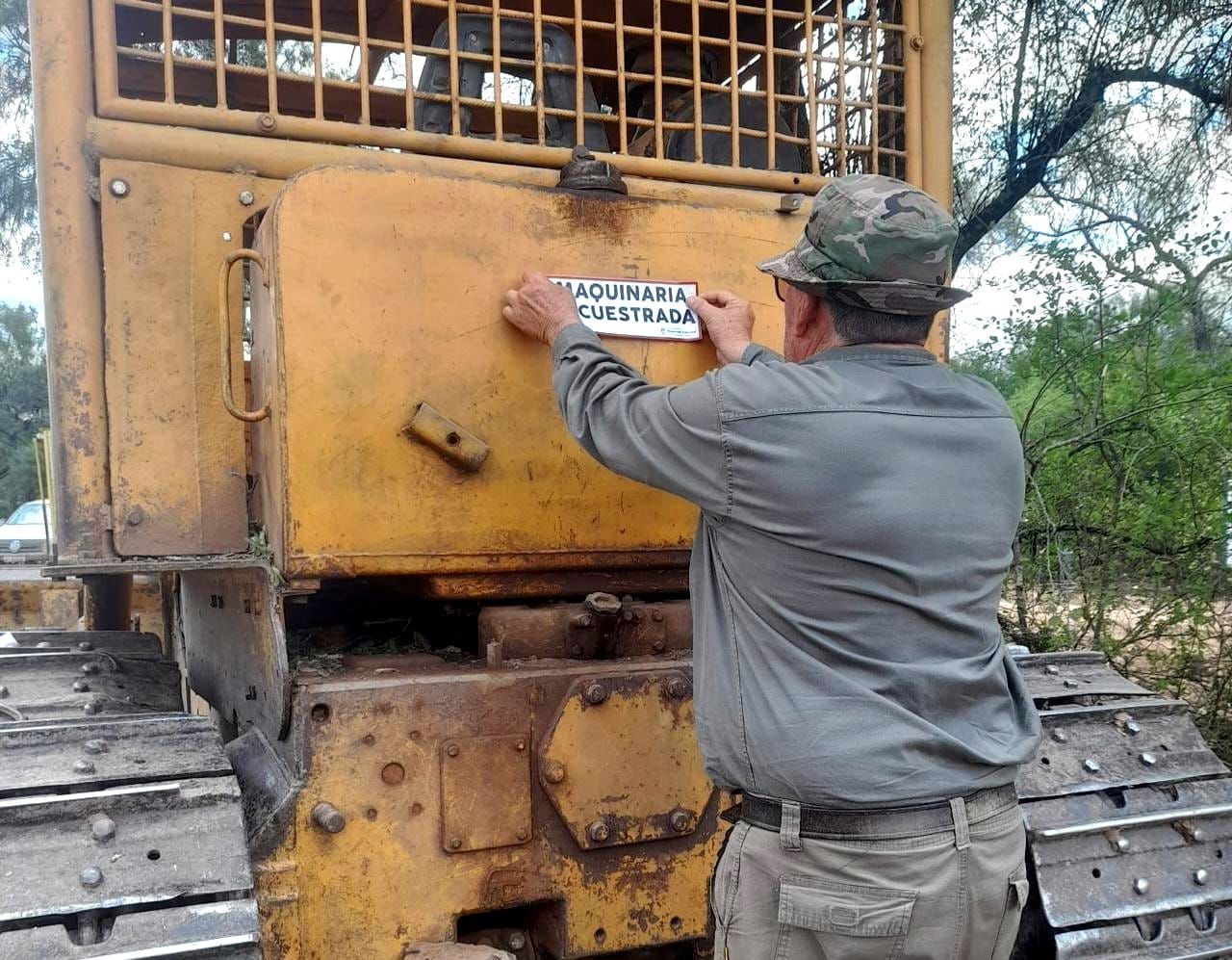 Secuestran topadoras por otro caso de desmonte ilegal en Castelli