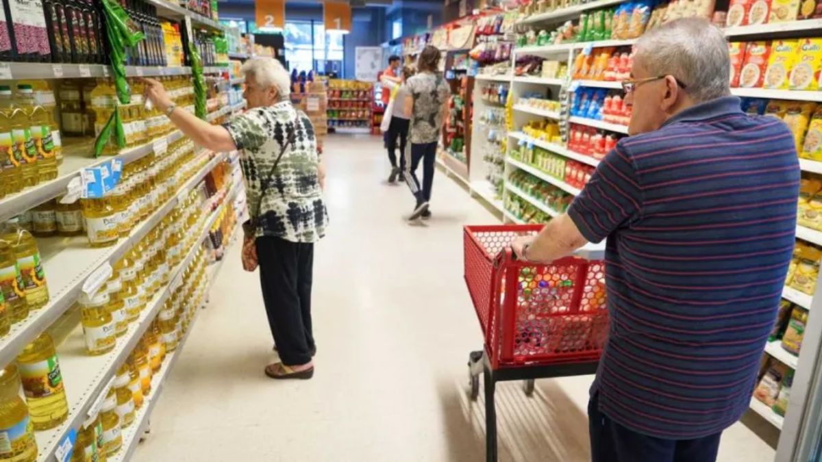 La inflación de noviembre fue del 2,4%, y acumula 112% en lo que va del año