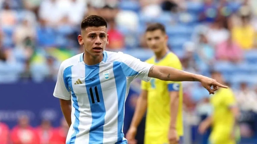 Echeverri, autorizado por el City a jugar el Sudamericano Sub 20