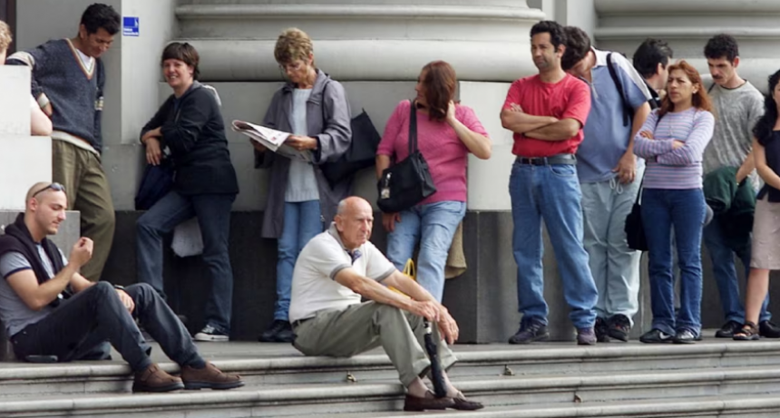En el tercer trimestre de 2024, el desempleo fue de 6,9% y afectó a más de 1,5 millones de personas