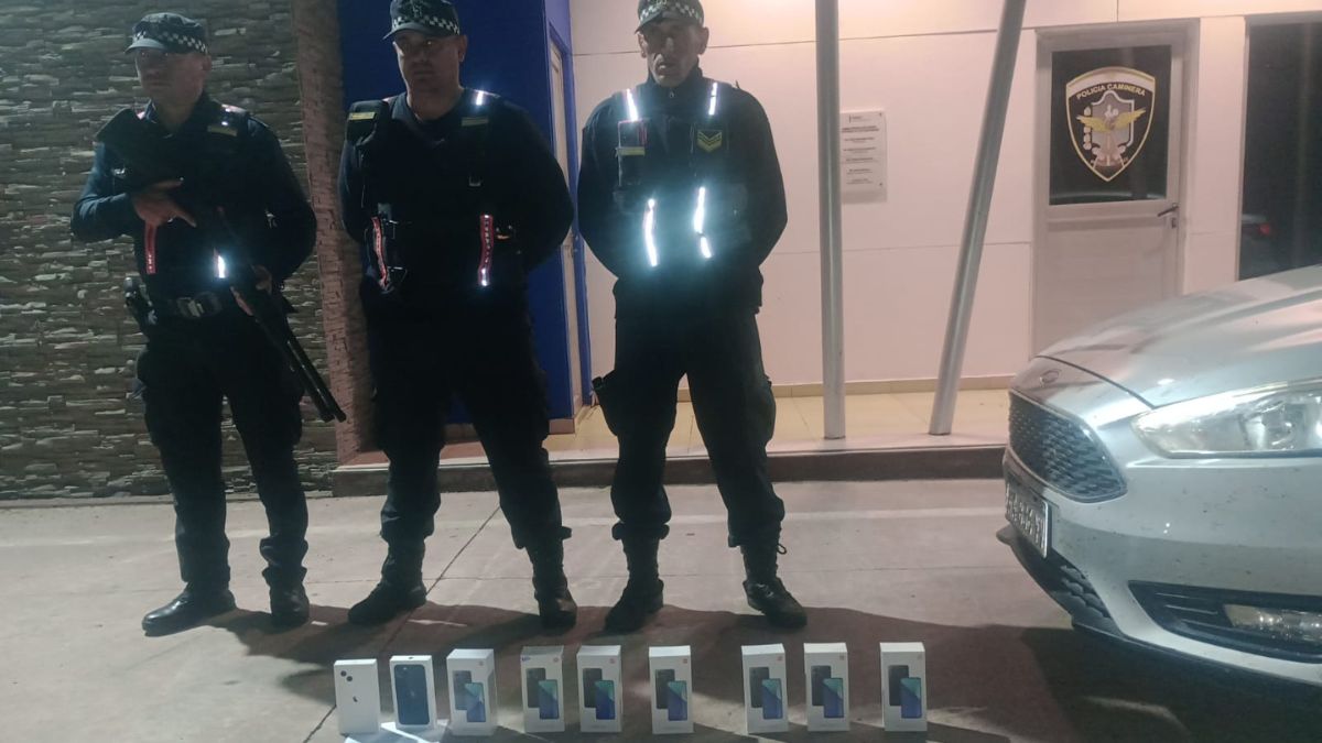 De la ruta al juzgado: atraparon a conductor con celulares de contrabando en Puerto Eva Perón